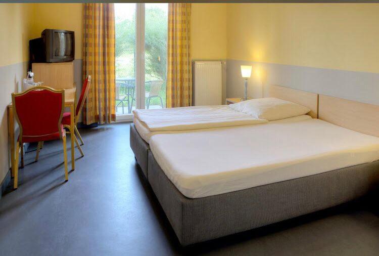 Standard Doppelzimmer mit 2 Doppelbetten